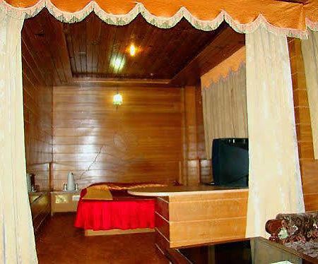 Chandermukhi Hotel Manali  Ngoại thất bức ảnh