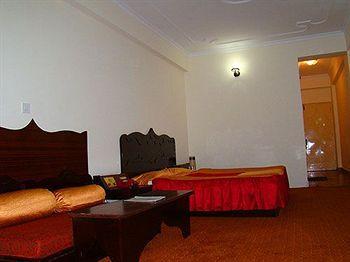 Chandermukhi Hotel Manali  Ngoại thất bức ảnh